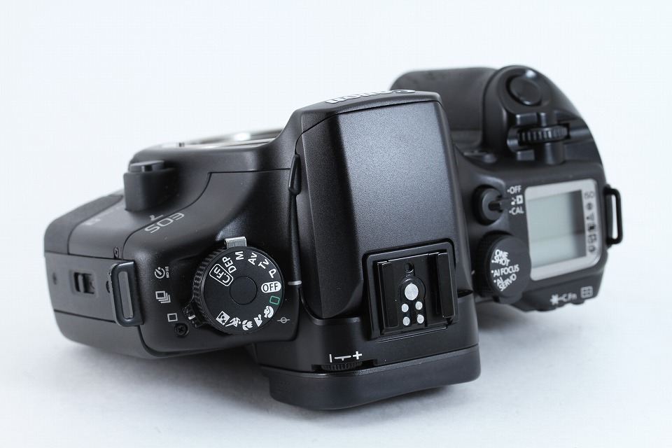 Canon EOS 7 EYE CONTROL 35mm SLR Film Camera Body With Original Box 